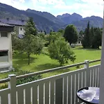 Andra