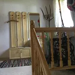 Andra Apartment *